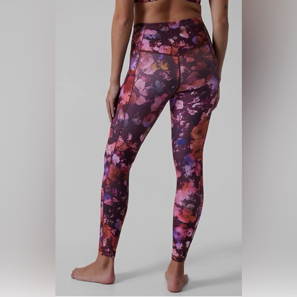 Athleta Salutation Stash Pocket Dappled Bloom Floral Leggings, Multi. Size S - Picture 2 of 7